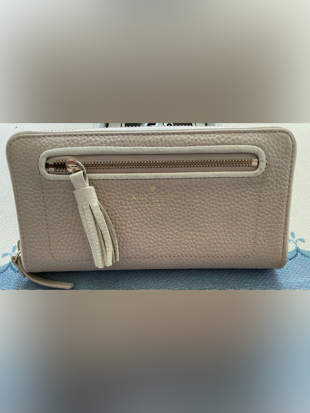 Kate Spade Blush Leather Wristlet